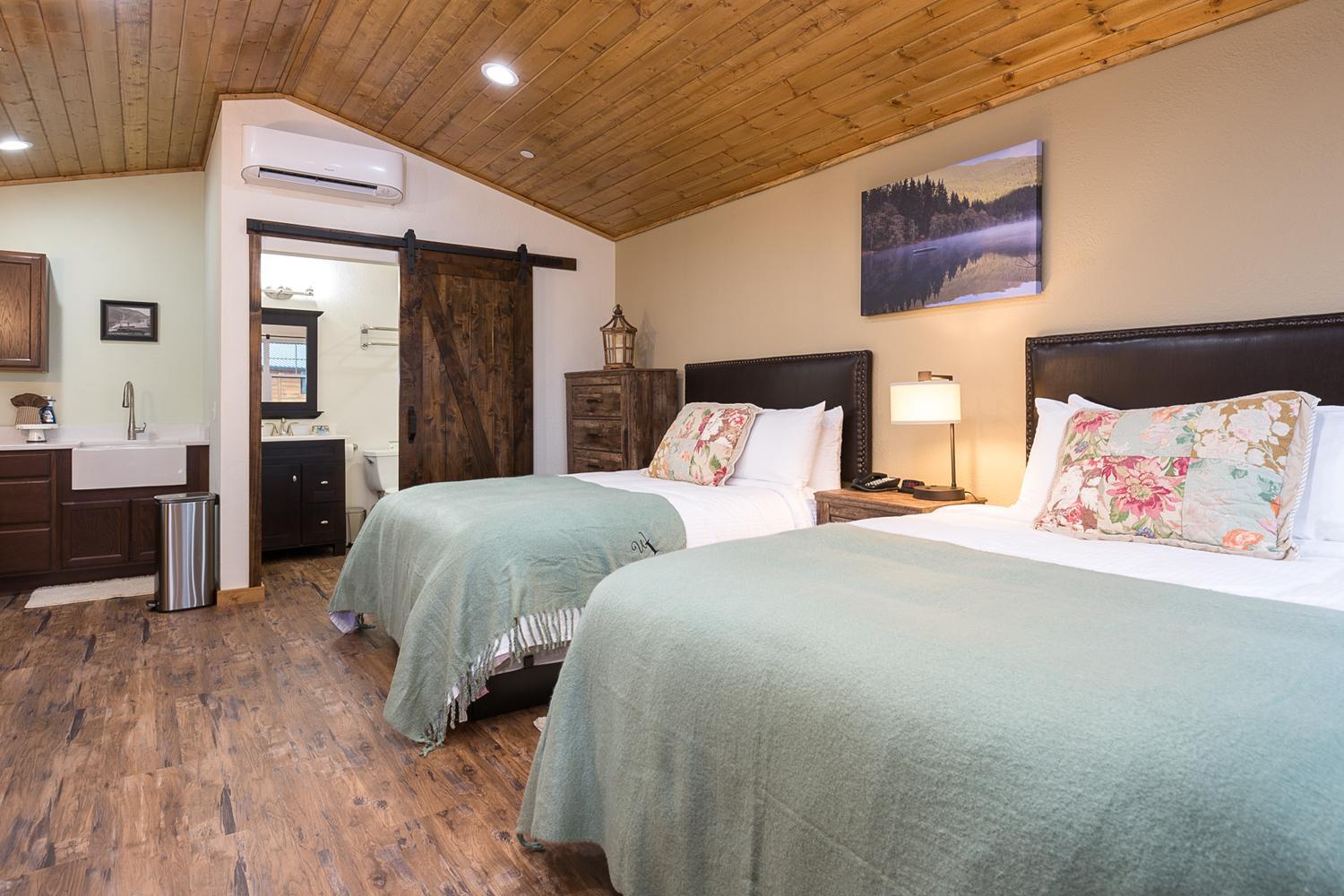 Cabin with Porches photo 1