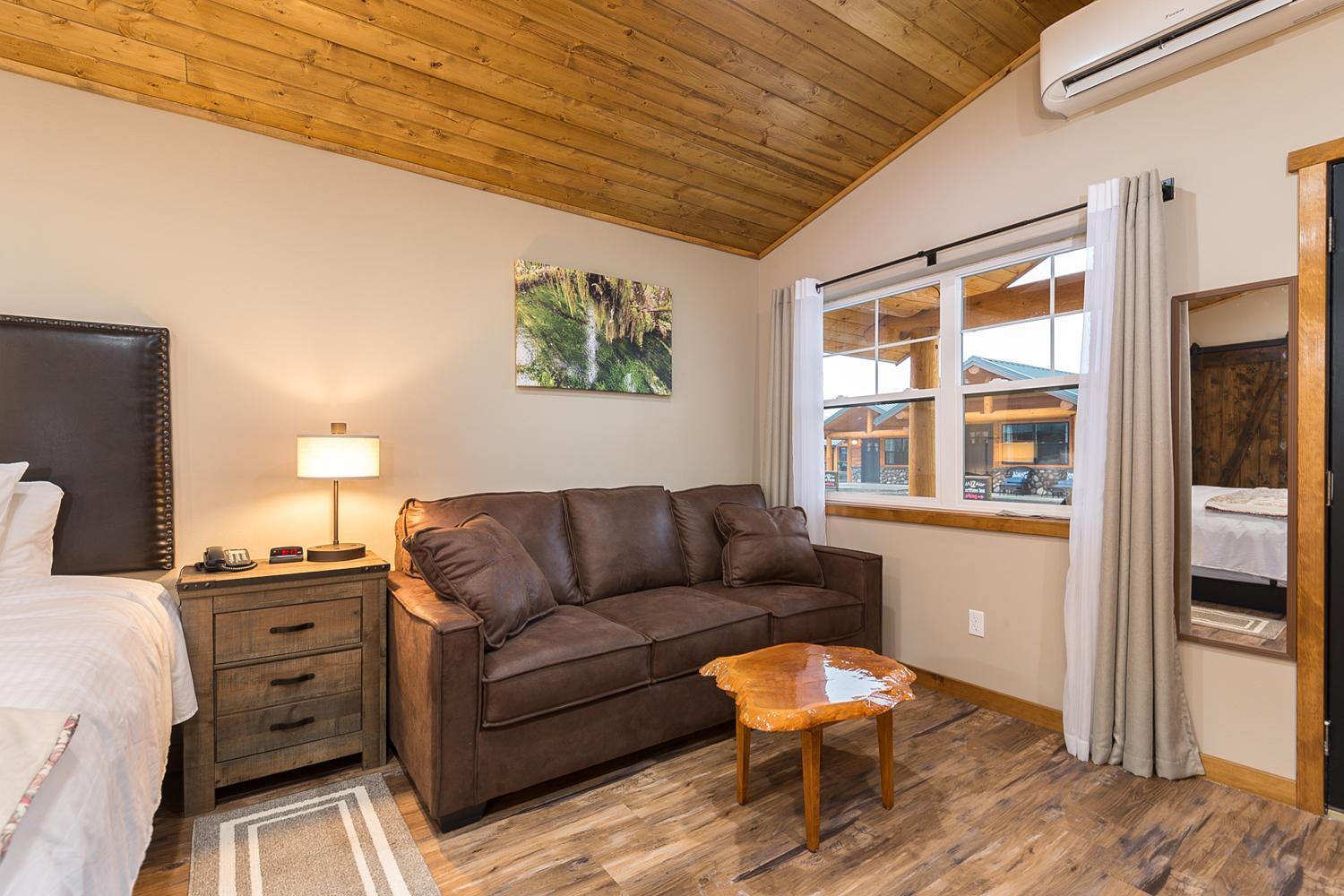 Cabin with Porches photo 2
