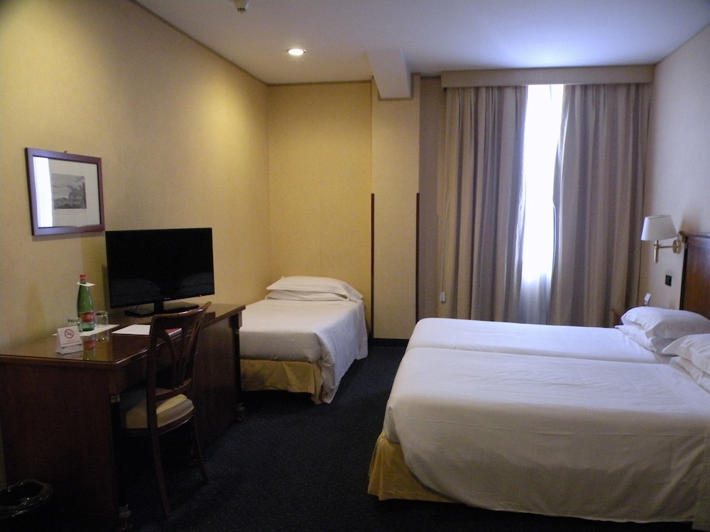 Standard Triple Room photo 1