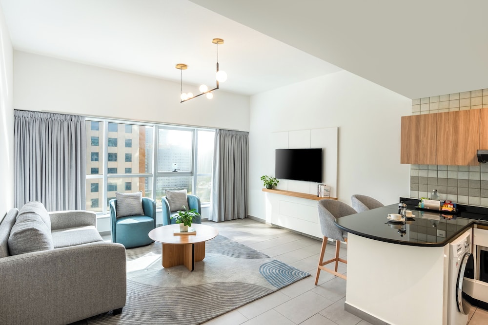Premier Apartment photo 1