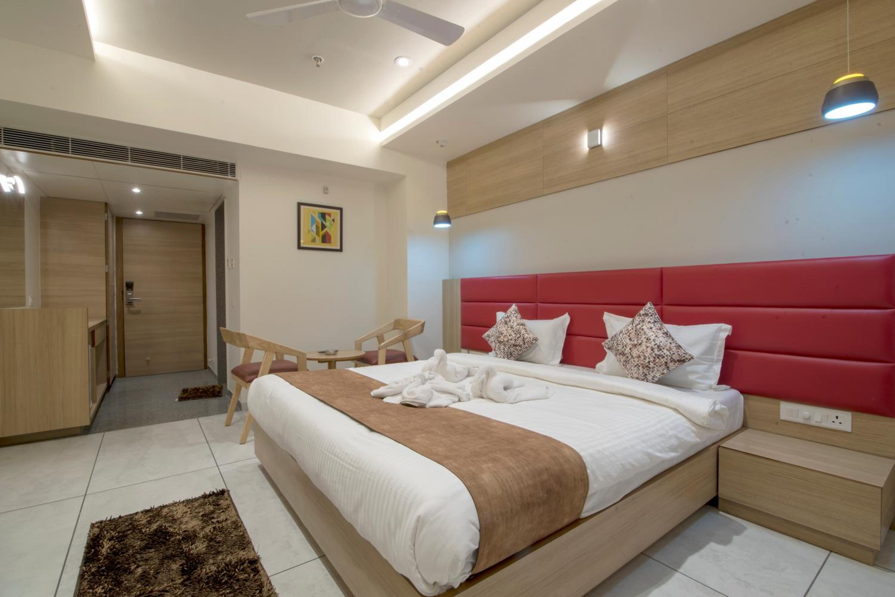 Superior King Room