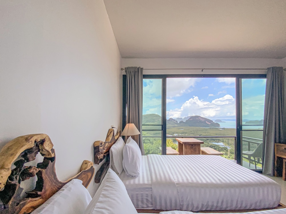 Superior Panorama View with Twin - Photo 16