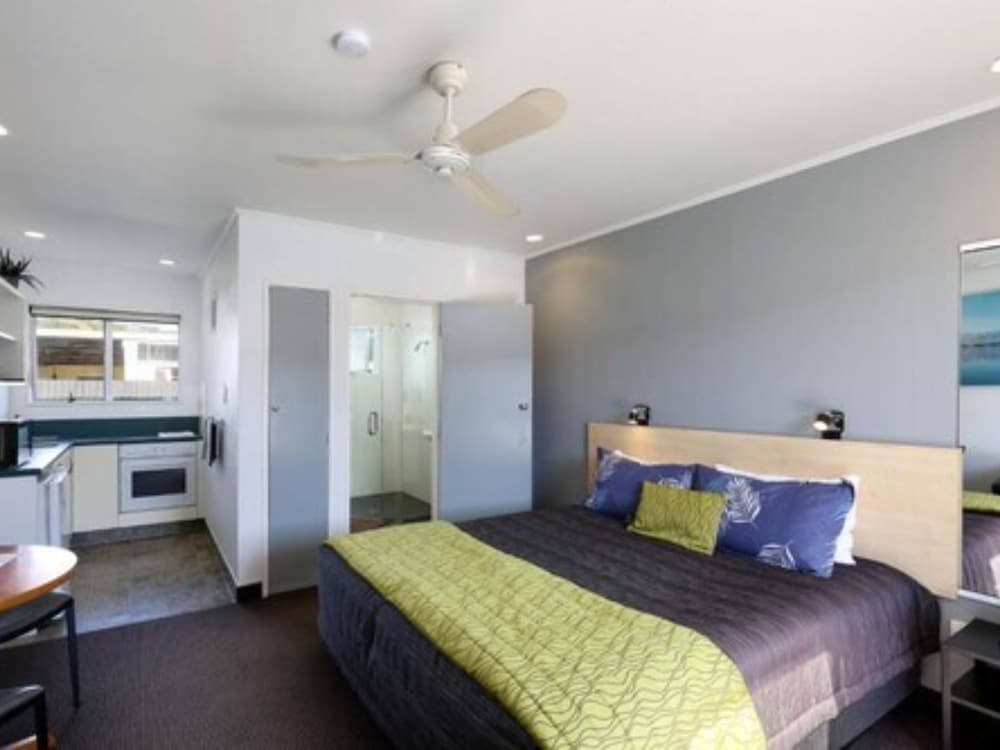 Twin Studio Unit