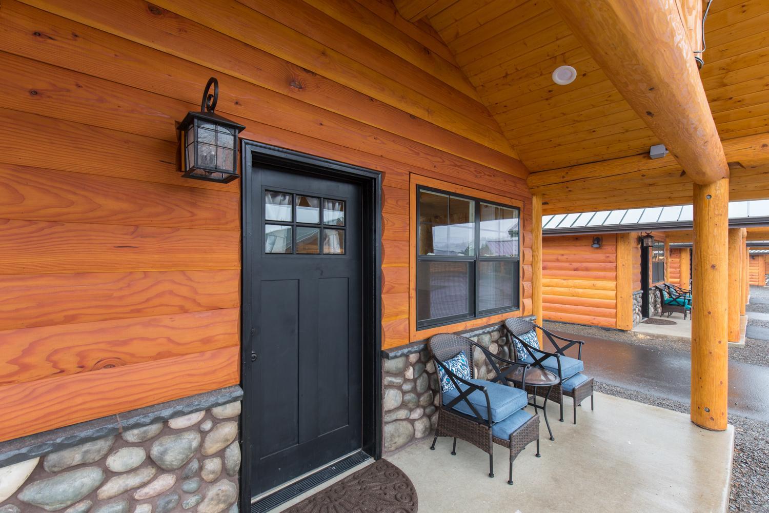 Cabin with Porches photo 3