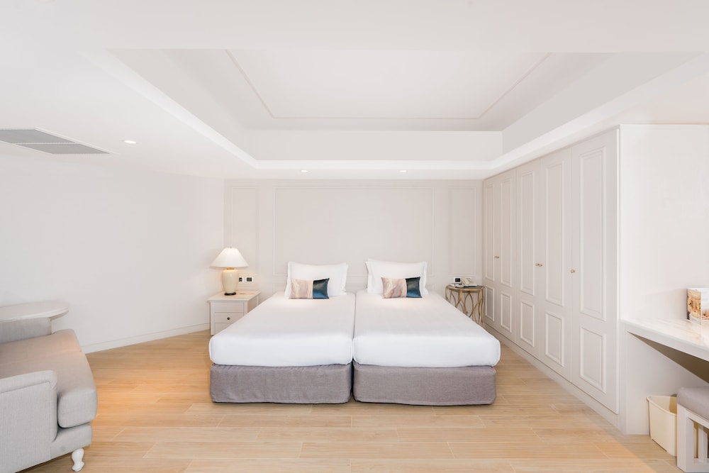 Theme Suite Two Bedrooms Thai Modern - Photo 4