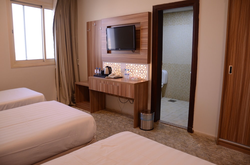 Basic Triple Room - Photo 2