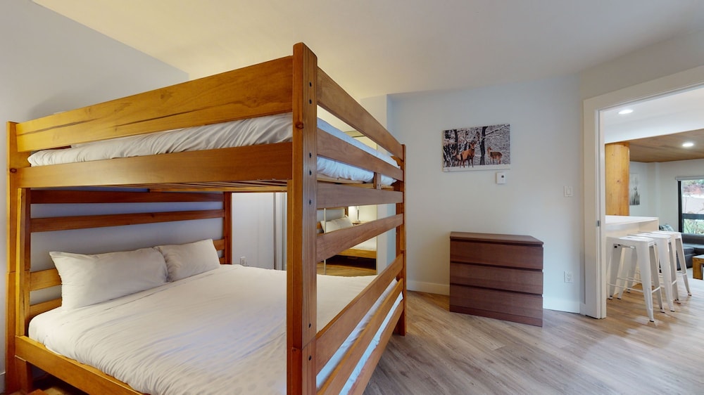 Ironwoods by Whistler Blackcomb Vacation Rentals, Photo 6
