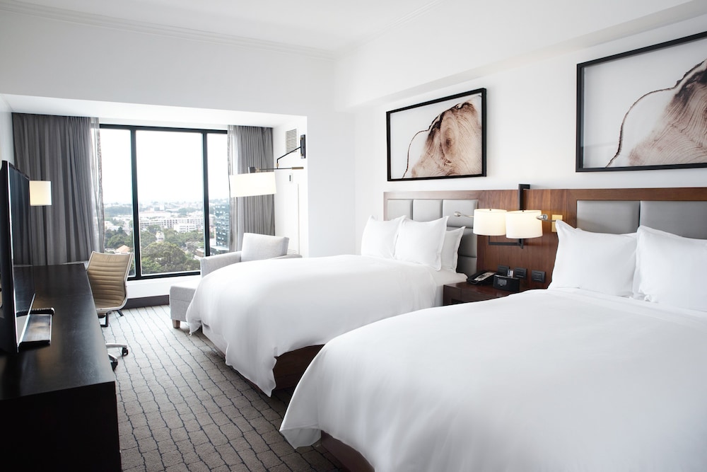 Premium Room - Photo 12
