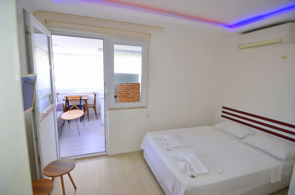 Superior Apartment, 1 Bedroom, Non Smoking, City View