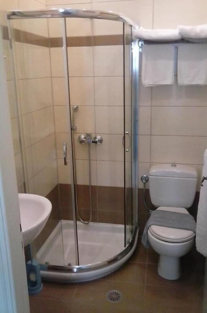 (Double or Twin) Room Ground Floor photo 2