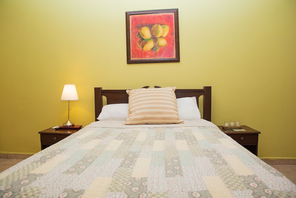 City Single Room, 1 Double Bed photo 3