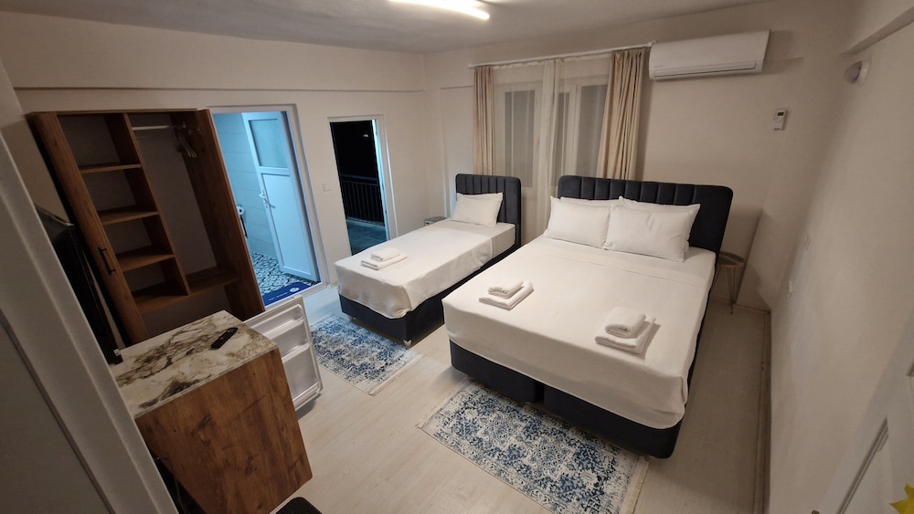 Comfort Triple Room photo 1