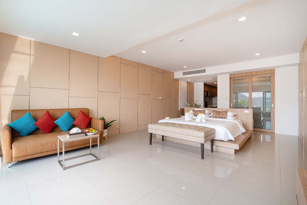 Premier Suite photo 3