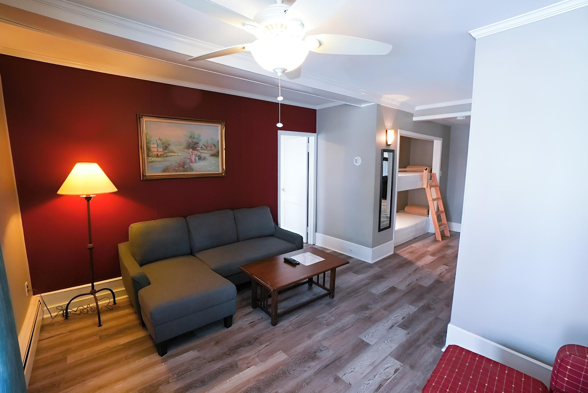 Deluxe Suite