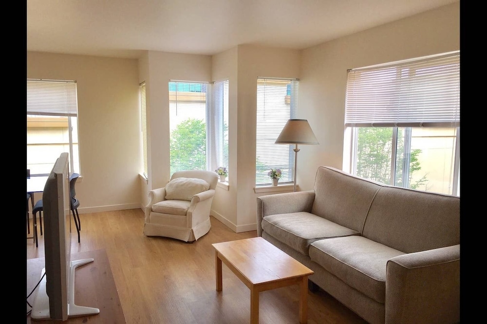 Standard Apartment, 2 Bedrooms, Kitchen, City View photo 3
