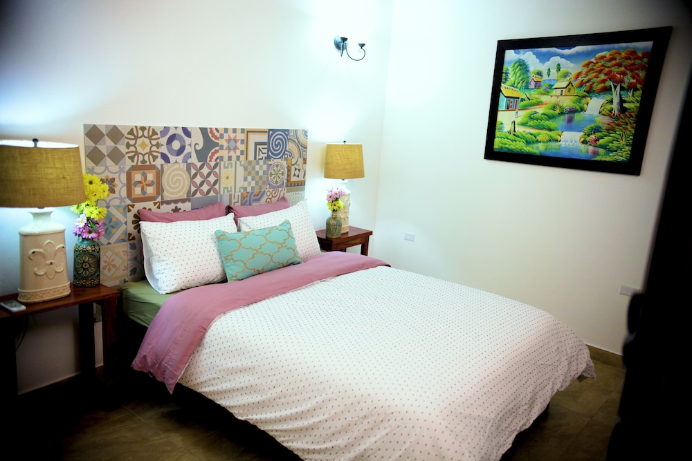 Basic Room (Plaza de Armas)