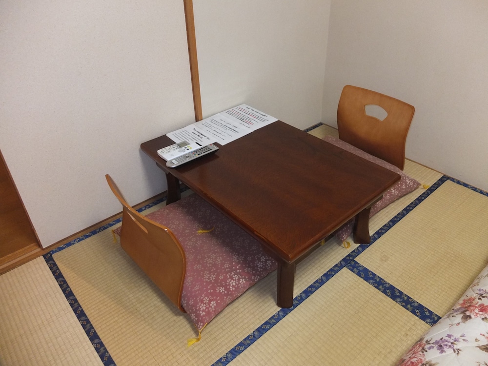 Traditional Twin Room photo 2