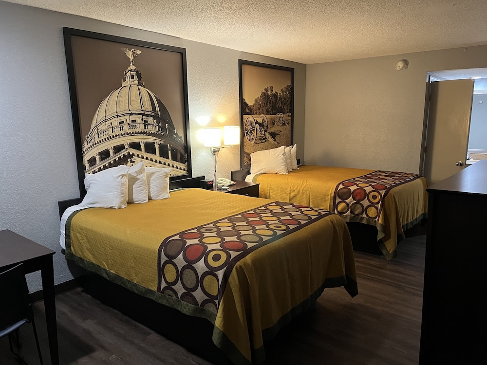 Room, 2 Queen Beds, Smoking (Pet-Friendly) - Photo 1
