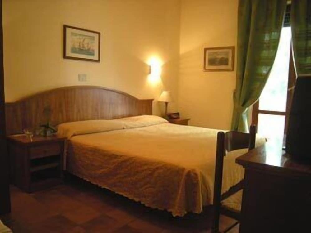 Triple Room - Photo 3