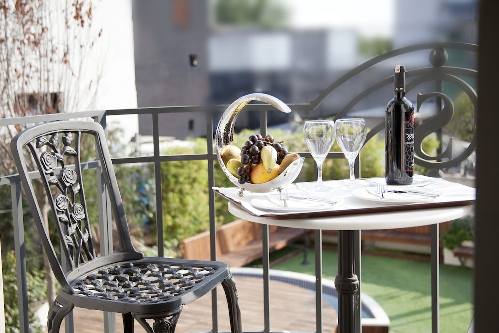 Deluxe Twin Room, Courtyard View, Garden Area photo 3