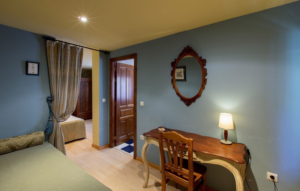 Superior Triple Room photo 2