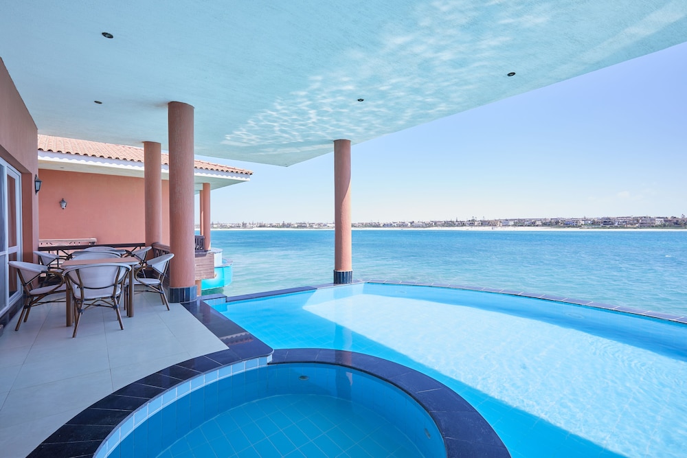 Royal Suite, 4 Bedrooms, Smoking, Lake View