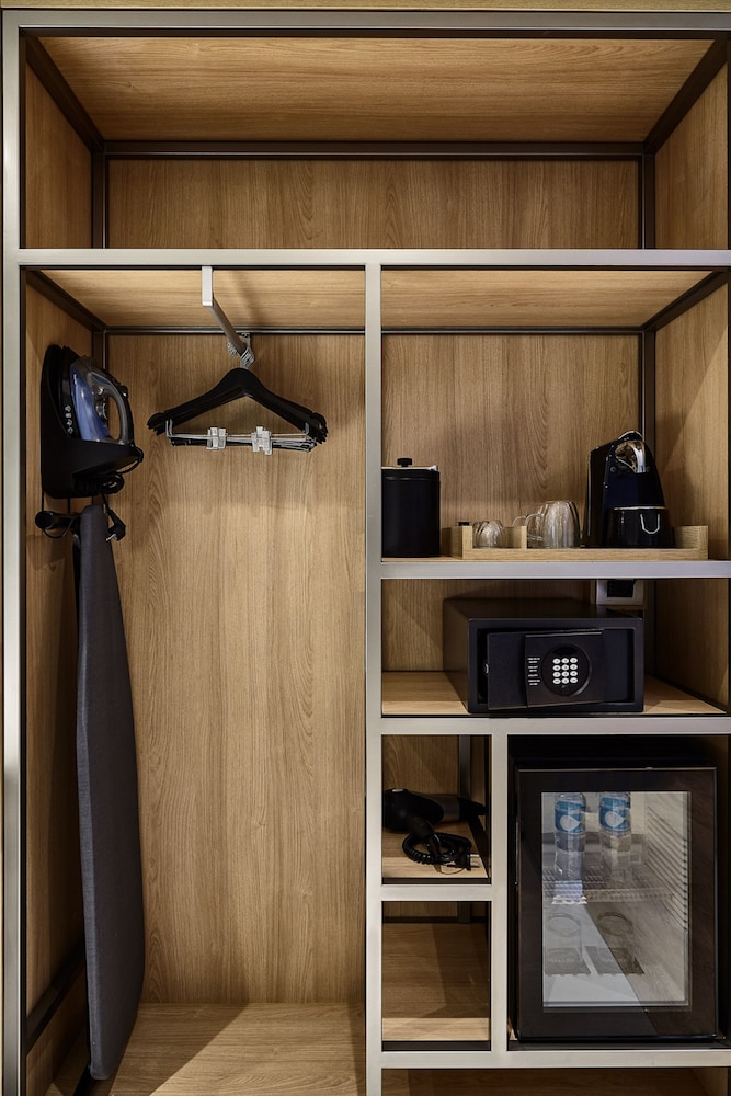 Suite, 1 Bedroom, City View photo 2