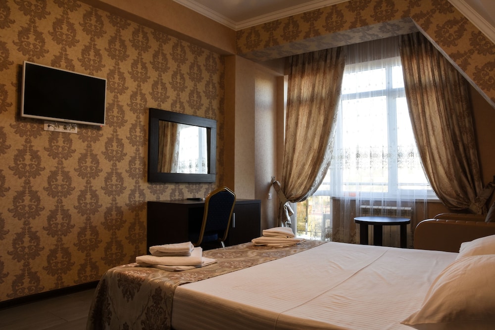 Standard Double or Twin Room, Balcony, City View
