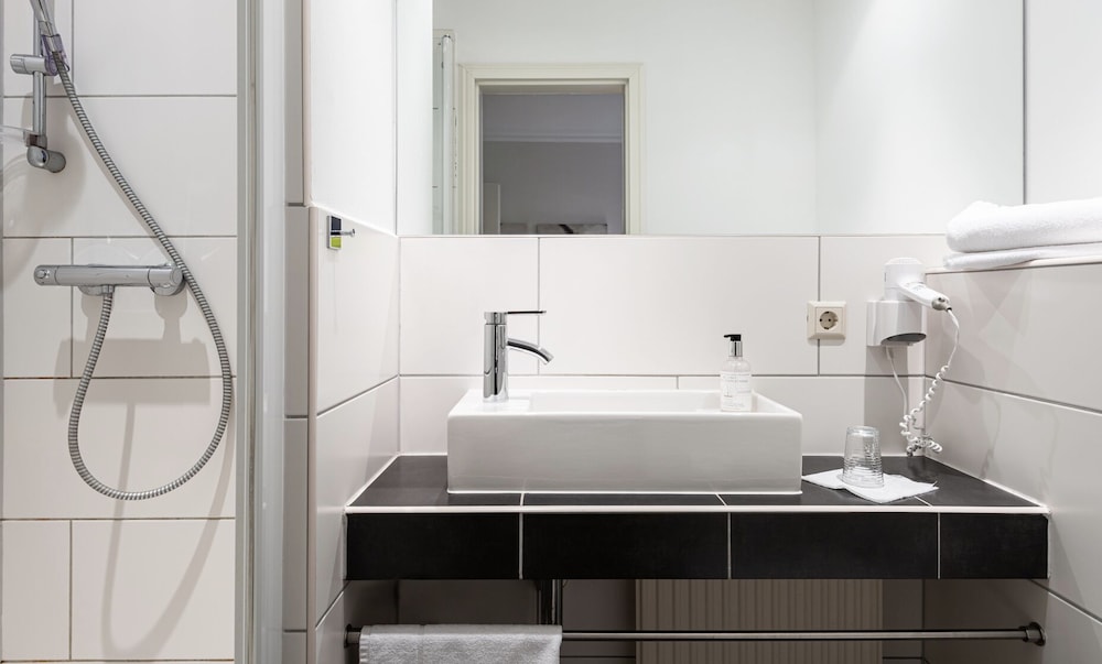 Business Single Room photo 3