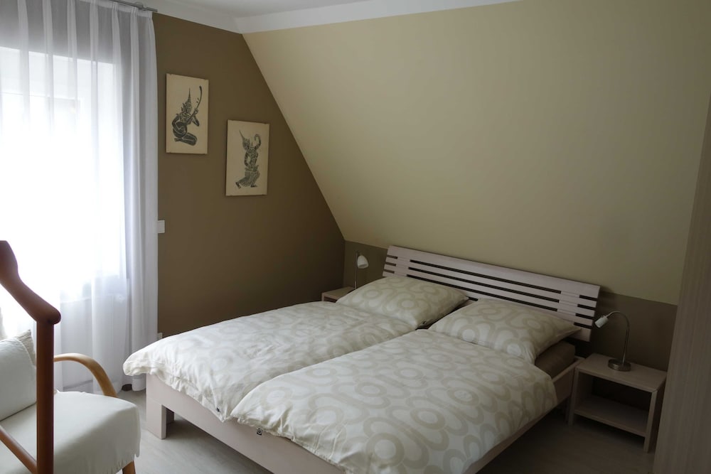 Apartment photo 1