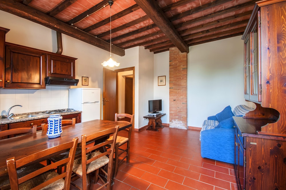 Classic Apartment, 1 Bedroom - Photo 1