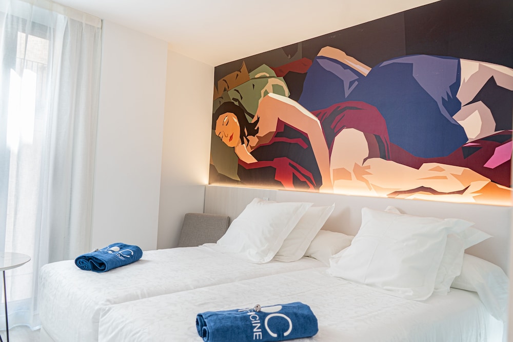 Standard Double Room, 1 Double or 2 Twin Beds