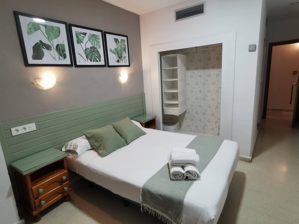 Room photo 2