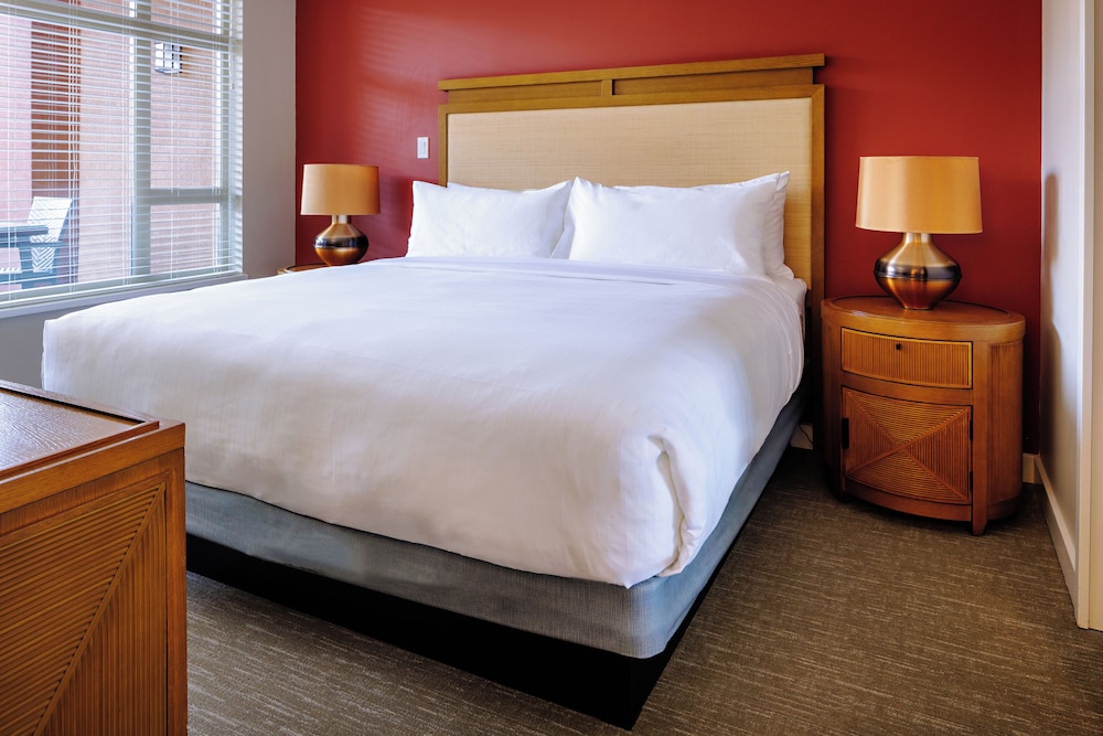Suite, 2 Bedrooms, Lake View