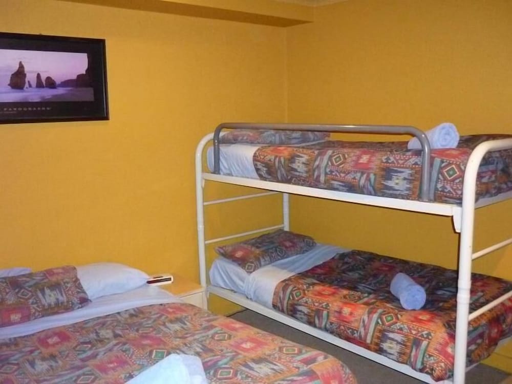 Suite, 1 Bedroom (Sleeps 6) photo 3