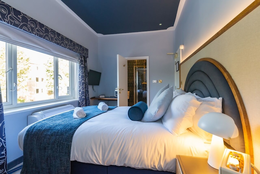 Standard Double Room, 1 Double Bed photo 2