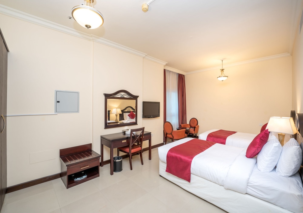 Deluxe Twin Room photo 3