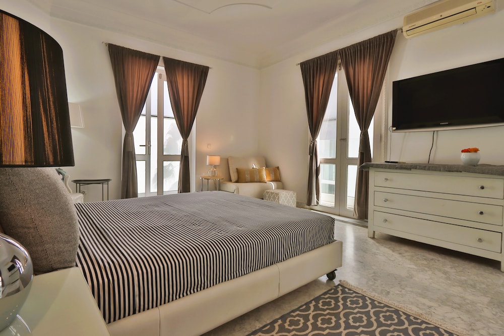 Junior Room
