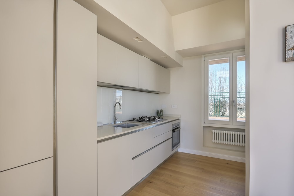 Basic Apartment, Multiple Beds photo 2