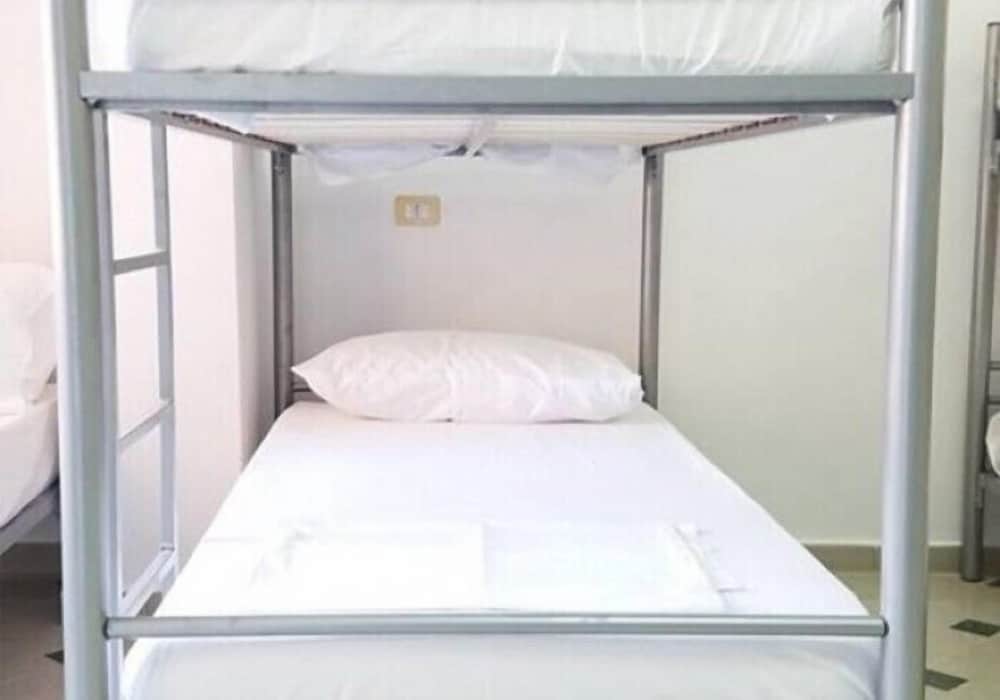 Standard Shared Dormitory, Women only (6 - for 6)