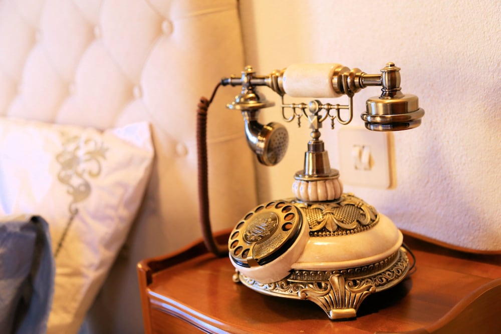 Deluxe Room - Photo 15