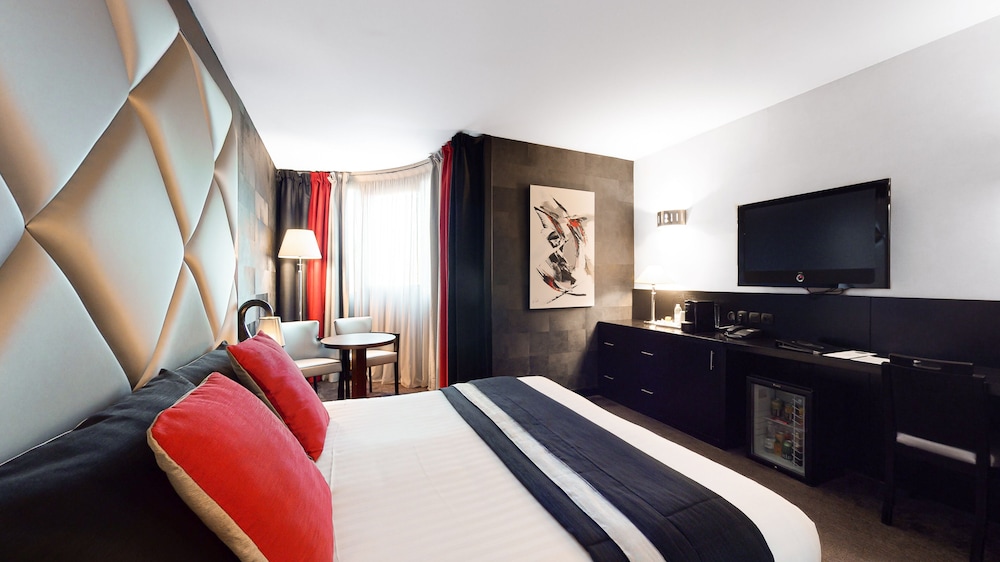 Prestige Room - Photo 2