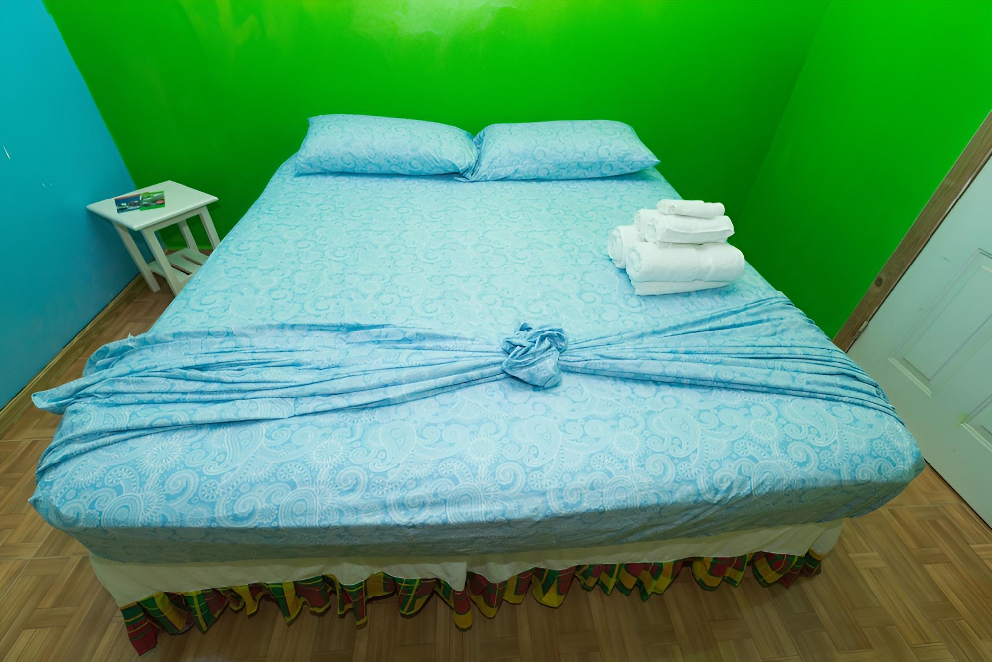 Deluxe Double Room with Balcony (Mountain View) photo 2