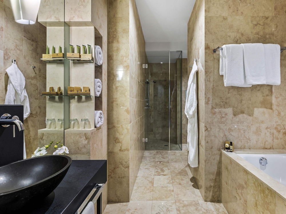 Peppers Premium King Deluxe Room - Photo 5