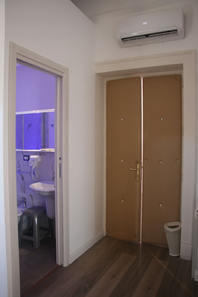 Comfort Quadruple Room photo 3