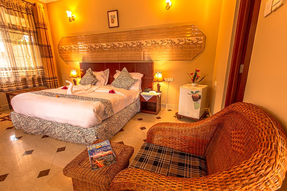 Deluxe Double Room, Garden View