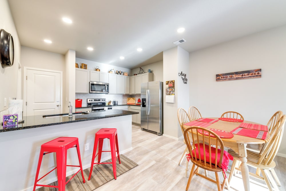 Apartment (3 Bedrooms)