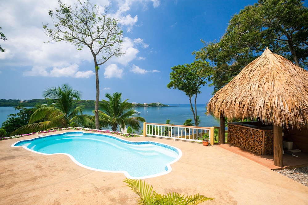 Villa, 6 Bedrooms, Terrace, Ocean View photo 2