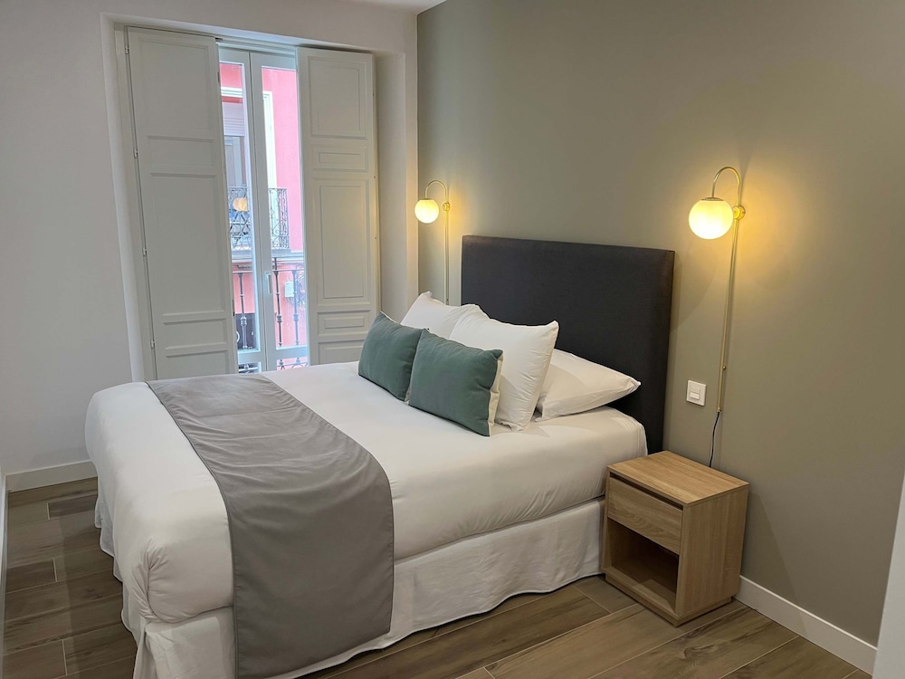 Basic Single Room photo 2