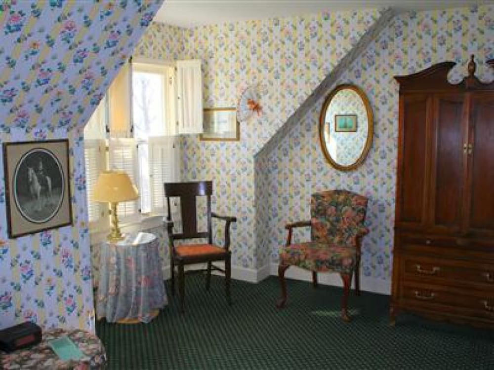 Premium Single Room, Ensuite (VICTORIAN ONE QUEEN ) - Photo 2